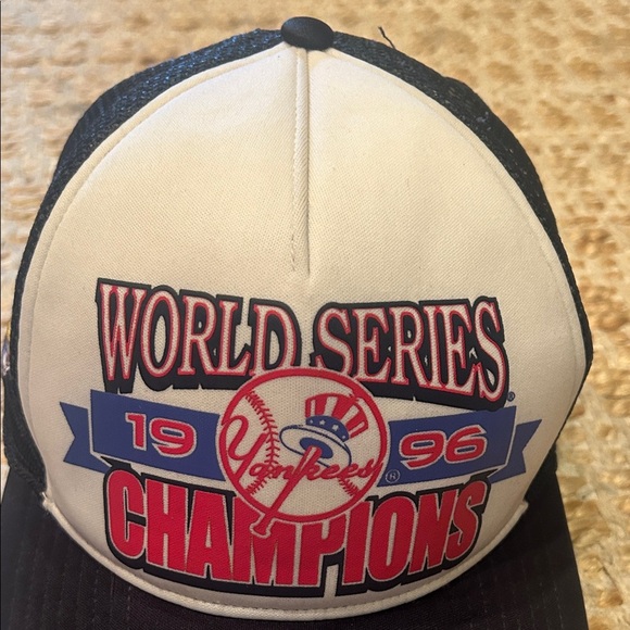 World Series ChampionsYankees 1996 Cap- with Baby Ruth pin - Picture 3 of 10